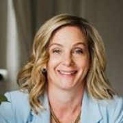 Headshot of Michelle Friedberg.