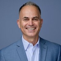 Alen Voskanian professional headshot. 