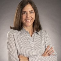 Katie Clemmons Professional Headshot. 