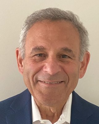 Mark Goldberg Headshot.