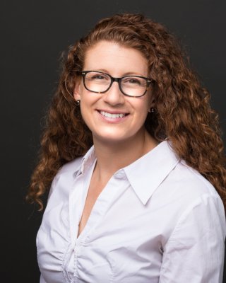 Aimee Hollander.