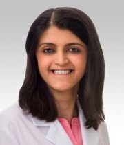 Aditi Puri Headshot.